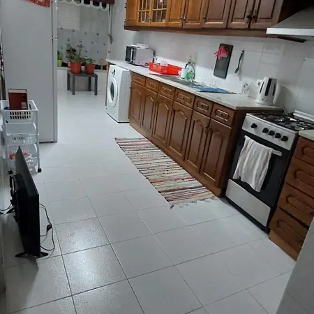 Quarto em Acomodações Particulares Apartament Massama